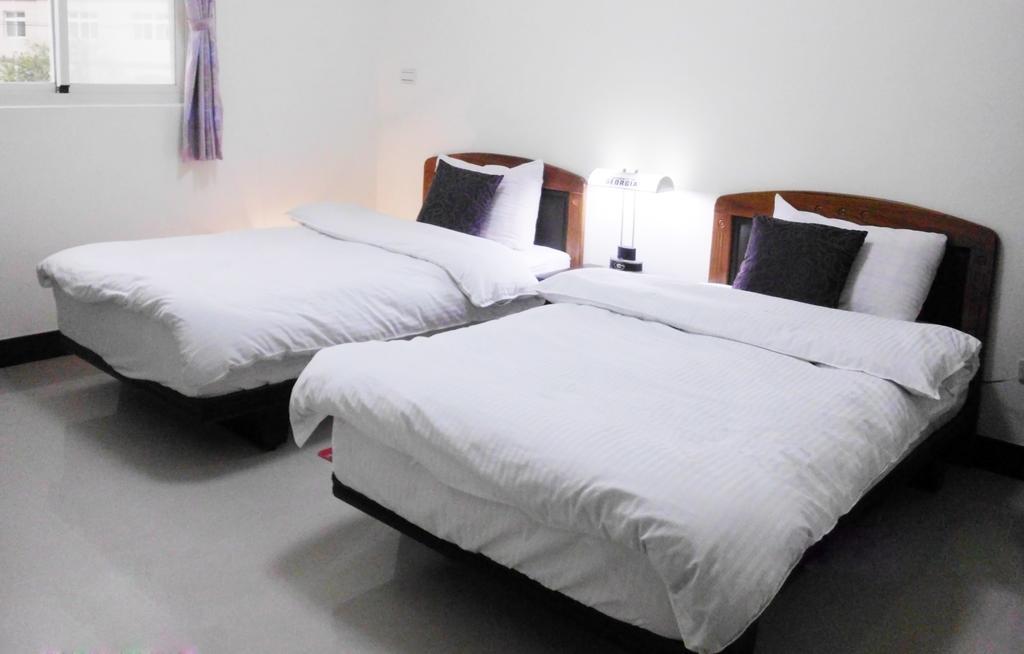 成功民宿 Km Bed And Breakfast Kim Hồ Phòng bức ảnh